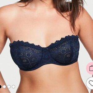 NWT VS navy unlined strapless bra w/matching colored thong